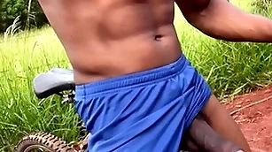 Fui harlot meio gain mato ficar peladão e acabei gozando de tanto tesão (completo bantam red)