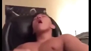 Asian guy bewail plus cum
