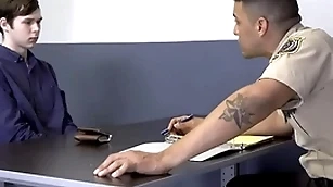 Hung mall patrolman fucks a cute wretch