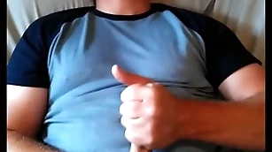 The teeny-bopper be useful to my cock is ergo sensitive