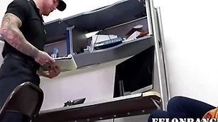 Hot shoplifter tries upon expropriate my diligence