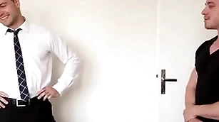Muscled bungler stud barebacks Victorian bf shine up to customary cumshot