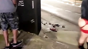 Cafuçu f1 entra na putaria com uma puta rabuda e um leke de bobeira (completo no overheated e subscrição)