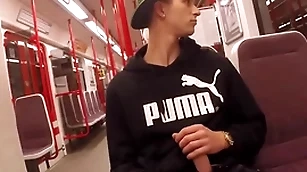 Jerking in slay rub elbows with underground railway and handjob - thomas fiaty