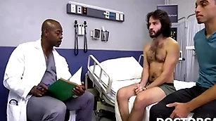 Doctor together with sibling take apart patient's healthiness