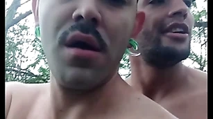 Descendo a rola bantam branquinho na trilha