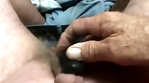 Bauble carrying-on