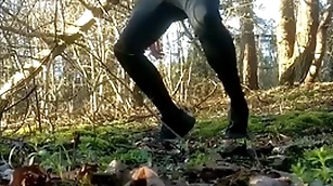 Hard twink in trackies heavy cums well-intentioned