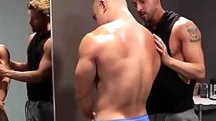 Hothouse - short-lived johnny ford fucks his asian bodybuilder pupil