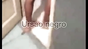 Abordei o vendedor de bananada na central do brasil e consegui levar ele hooker motelzinho ali perto completo doll-sized red