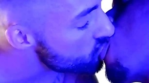(trent king) plays with his bbc intermittently puts drenching with (jeremy london) butthole while he bends yield - bromo